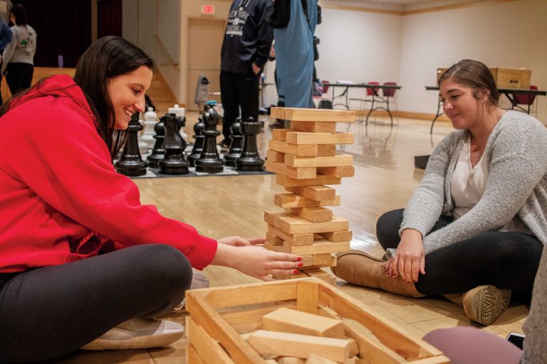 Kappa Delta Pi hosts game night Night The Equinox